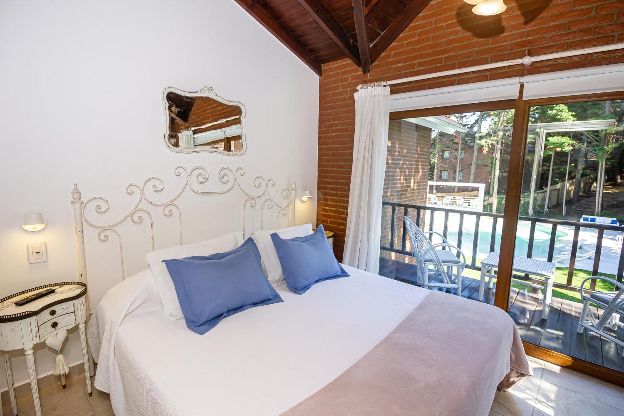 Punta Cerezo Apart Carilo Exterior foto